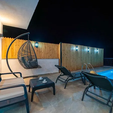 Kaskalkan Honeymoon With Seaview