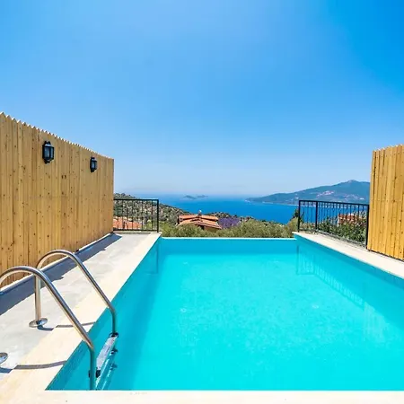 Kaskalkan Honeymoon With Seaview