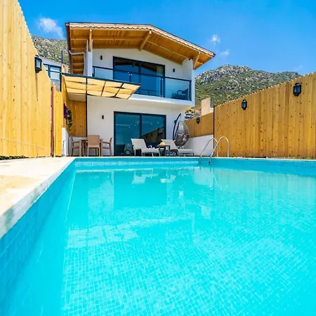 Kaskalkan Honeymoon With Seaview
